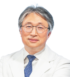 김민기 의무원장